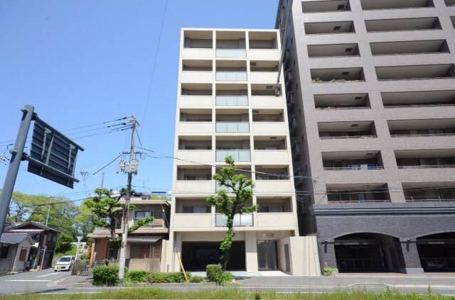 白島九軒町ハイツの物件外観写真