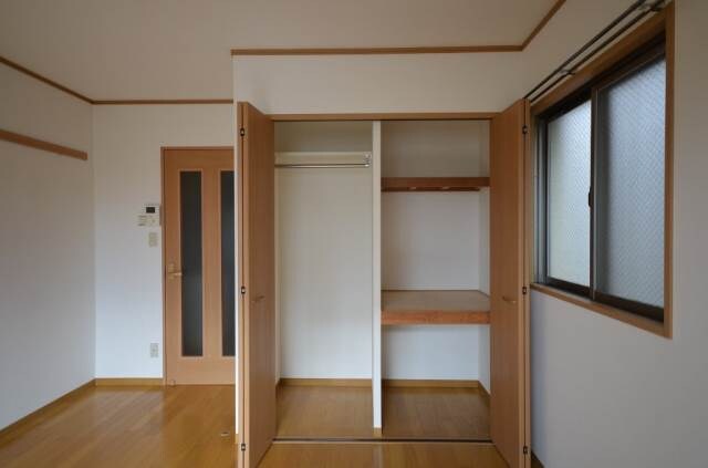 白島九軒町ハイツの物件内観写真