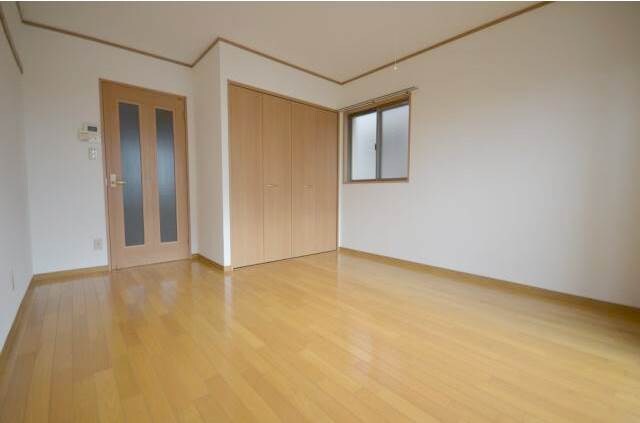 白島九軒町ハイツの物件内観写真