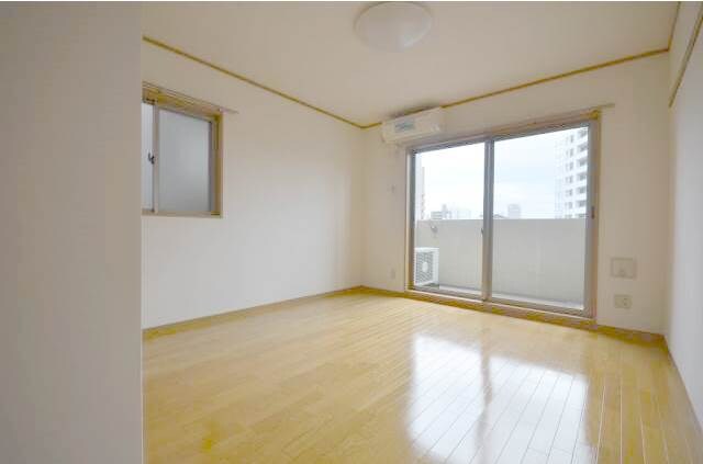 白島九軒町ハイツの物件内観写真