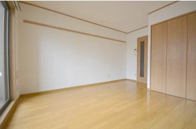 白島九軒町ハイツの物件内観写真