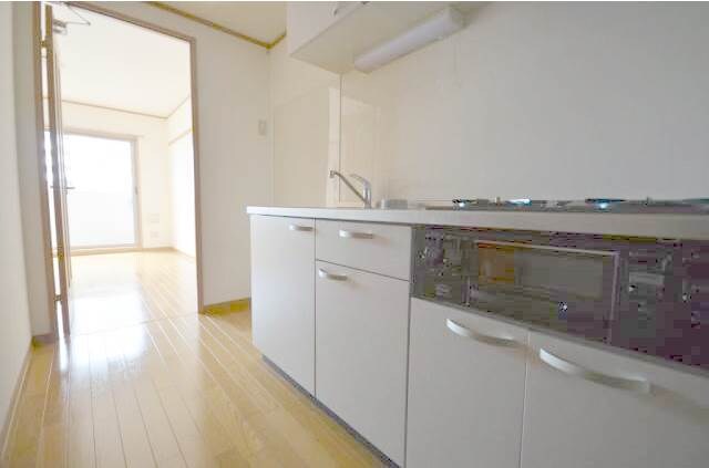 白島九軒町ハイツの物件内観写真