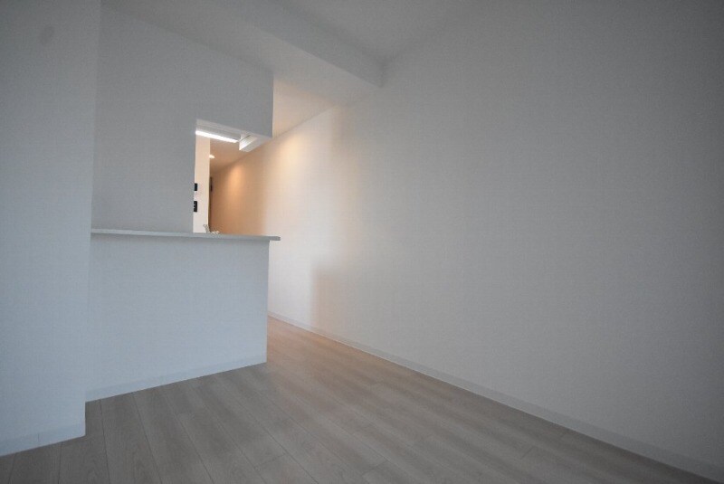 LIFEMENT GLANZ YOKOGAWAの物件内観写真