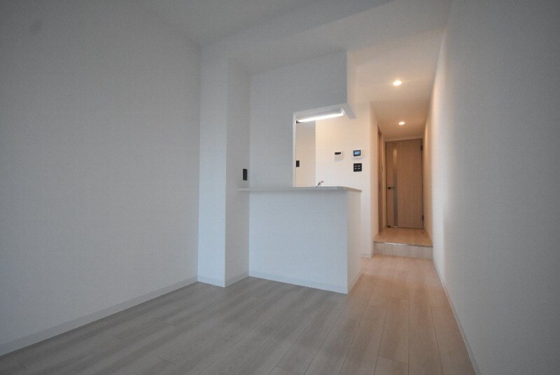 LIFEMENT GLANZ YOKOGAWAの物件内観写真