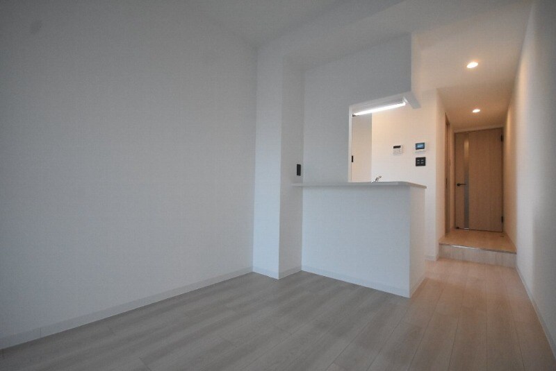 LIFEMENT GLANZ YOKOGAWAの物件内観写真