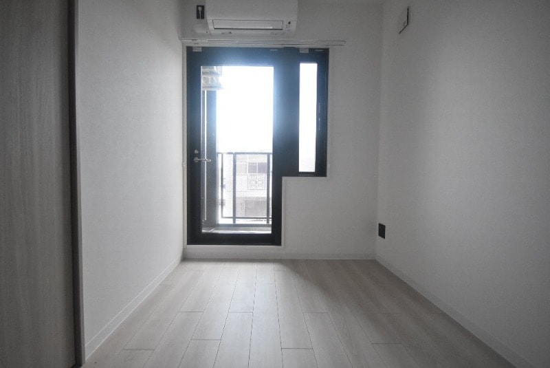 LIFEMENT GLANZ YOKOGAWAの物件内観写真