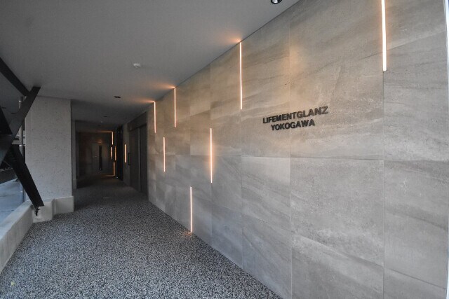 LIFEMENT GLANZ YOKOGAWAの物件外観写真