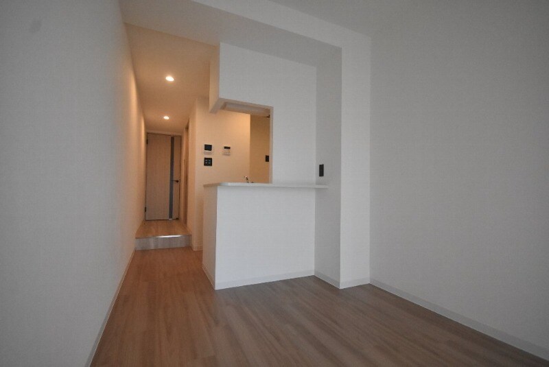 LIFEMENT GLANZ YOKOGAWAの物件内観写真