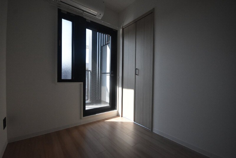 LIFEMENT GLANZ YOKOGAWAの物件内観写真