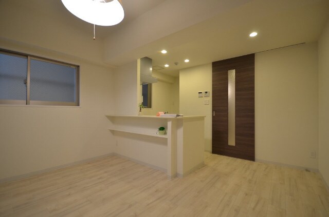 スプリングヘッズ鷹野橋の物件内観写真