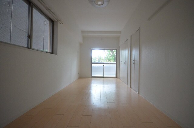 ノーブル縮景園の物件内観写真