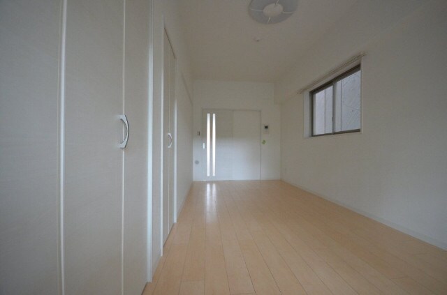 ノーブル縮景園の物件内観写真