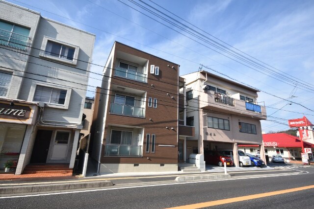 Pensionjuly桜尾の物件外観写真