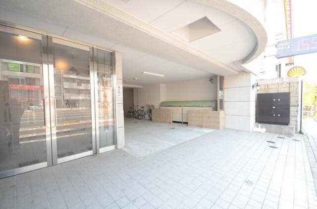 家納喜本川館の物件外観写真