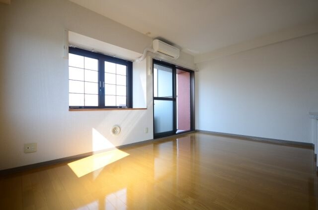 家納喜本川館の物件内観写真