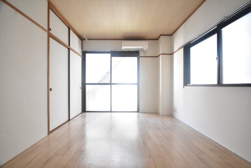 メゾン陽光の物件内観写真