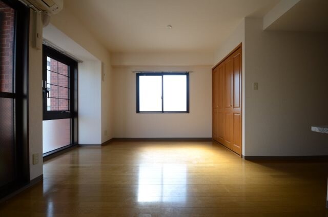 家納喜本川館の物件内観写真