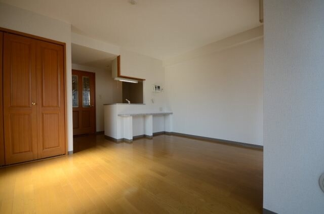 家納喜本川館の物件内観写真