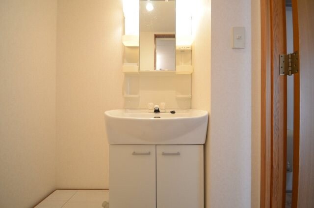 家納喜本川館の物件内観写真