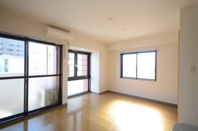 家納喜本川館の物件内観写真