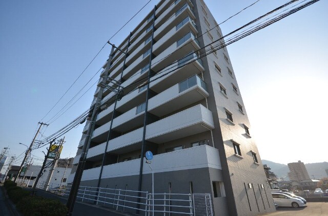 ヴィラージュ緑井の物件外観写真