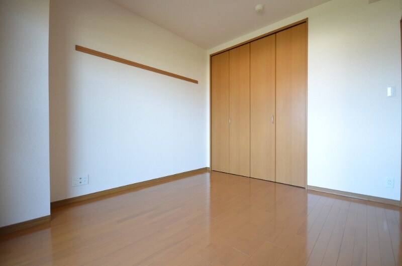 ヴィラージュ緑井の物件内観写真