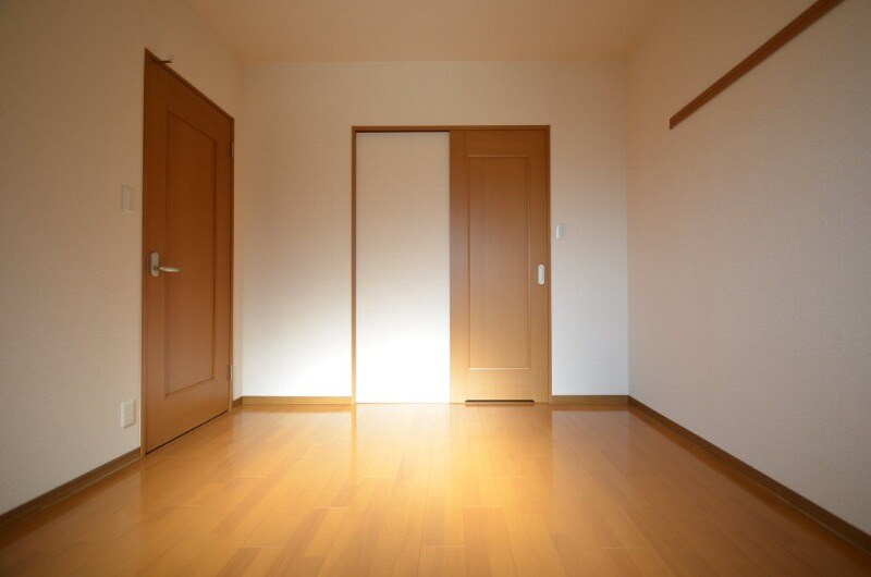 ヴィラージュ緑井の物件内観写真