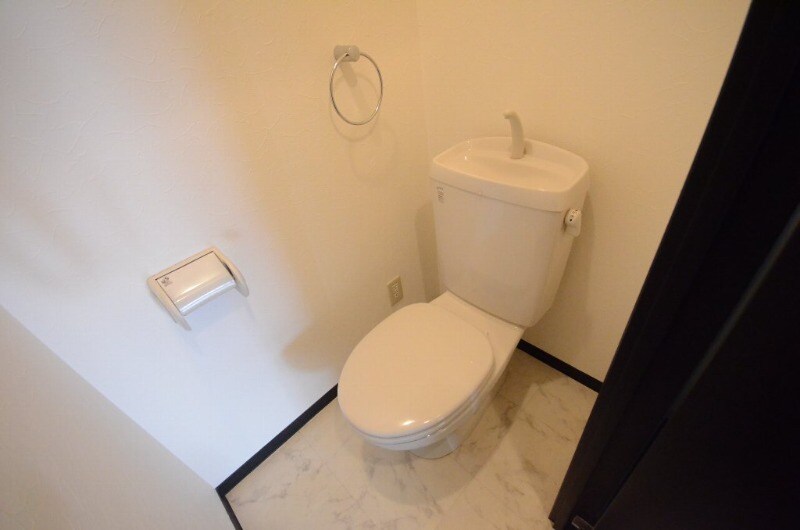 グランドポレストーネ東平塚の物件内観写真