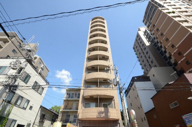 グランドポレストーネ東平塚の物件外観写真