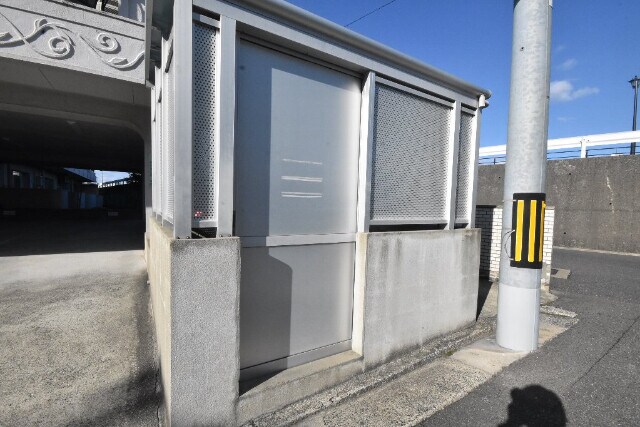 シャンボール東雲の物件外観写真