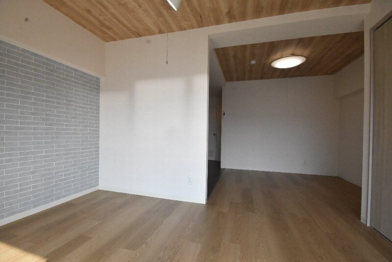 シャンボール東雲の物件内観写真