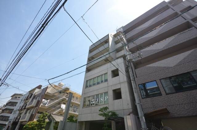 てづかビルの物件外観写真