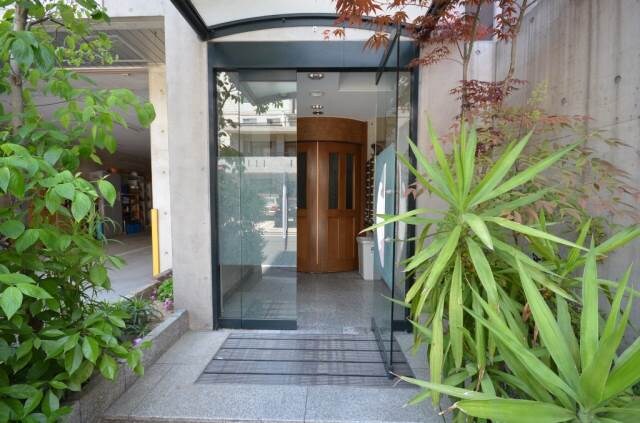 てづかビルの物件外観写真