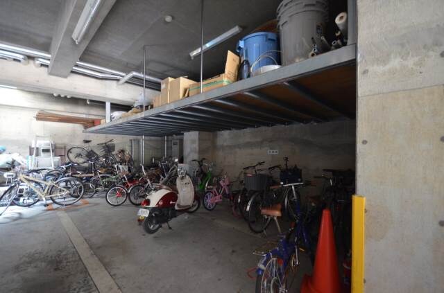 てづかビルの物件外観写真