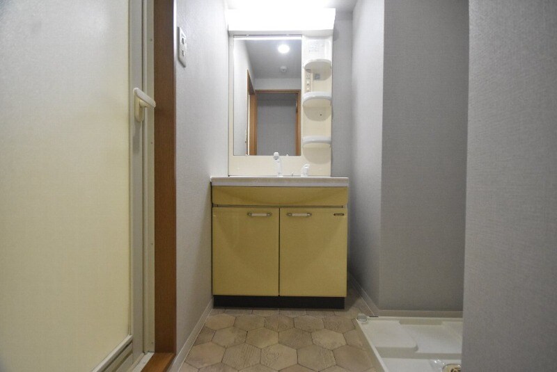 センテニアル東平塚の物件内観写真