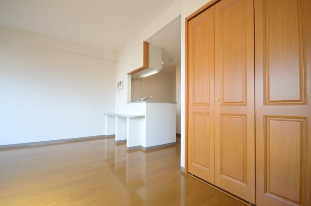 家納喜本川館の物件内観写真