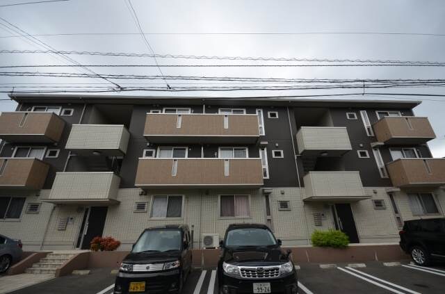 シャトレー東雲の物件外観写真