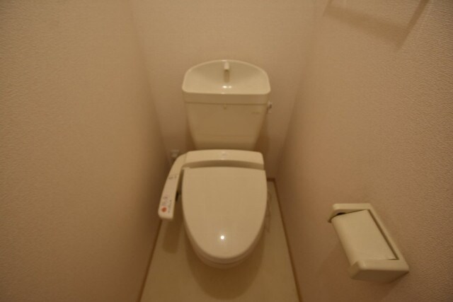 シャトレー東雲の物件内観写真