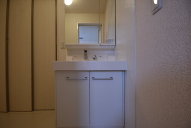 シャトレー東雲の物件内観写真