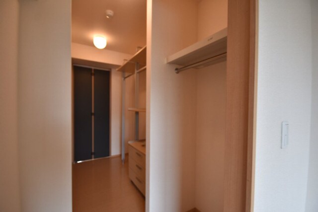 シャトレー東雲の物件内観写真