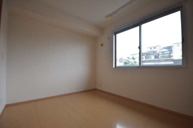 シャトレー東雲の物件内観写真