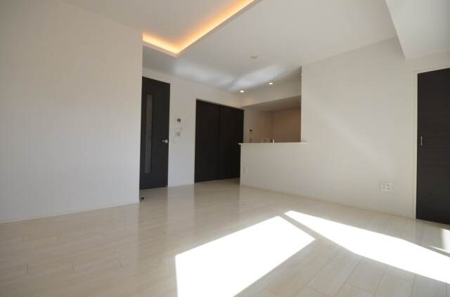 ポレスター平和大通りプレミアムレジデンスの物件内観写真