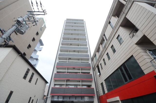 プランドール西観音の物件外観写真