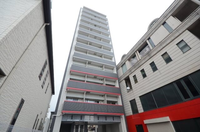 プランドール西観音の物件外観写真