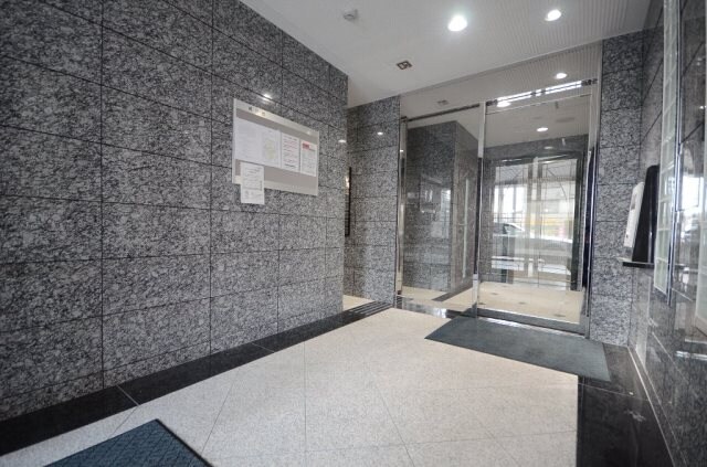 プランドール西観音の物件外観写真