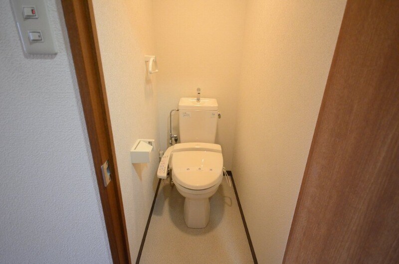 コンフォール空港通りの物件内観写真