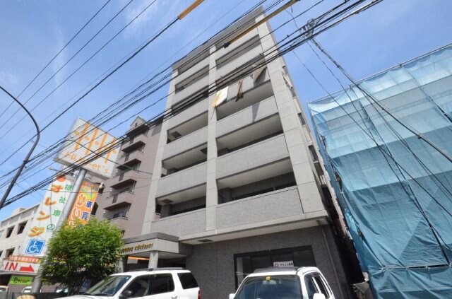 コンフォール空港通りの物件外観写真