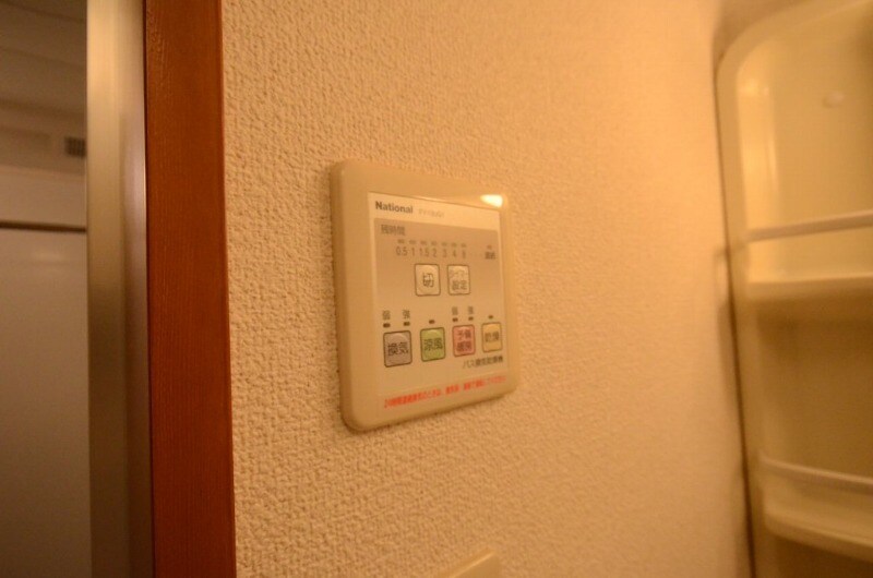 コンフォール空港通りの物件内観写真