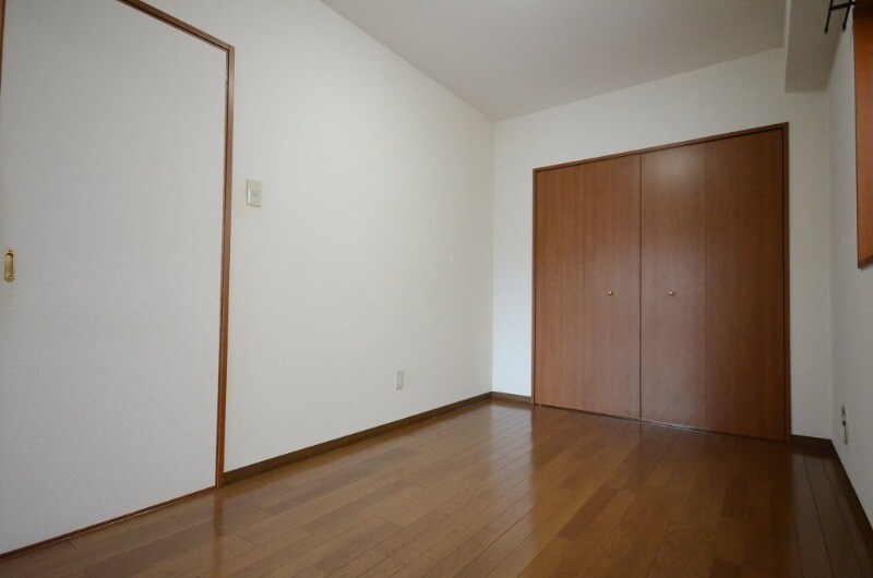 コンフォール空港通りの物件内観写真