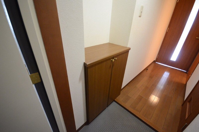 コンフォール空港通りの物件内観写真